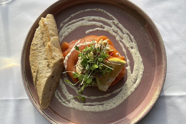 Dining 54 of 79