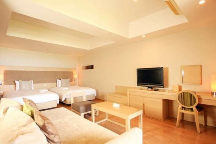 Room 25 of 225