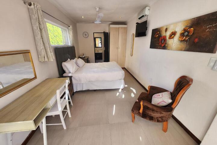 Hotel Entry