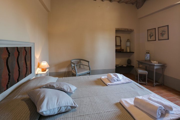 Room 7 of 40