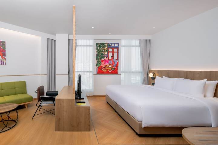 Room 58 of 180
