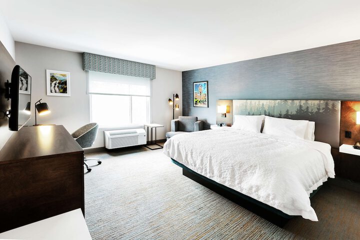 Room 14 of 42