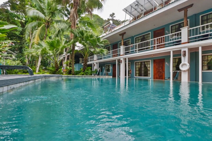 Pool 39 of 56