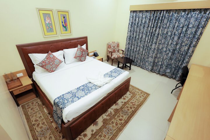 Room 8 of 41