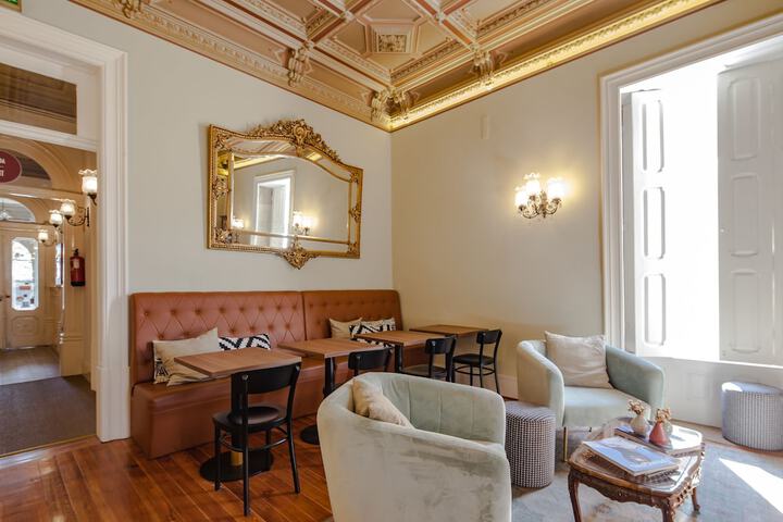 Hotel Interior 4 of 80