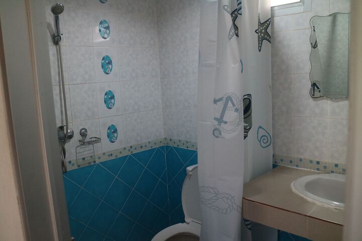 Room 36 of 59