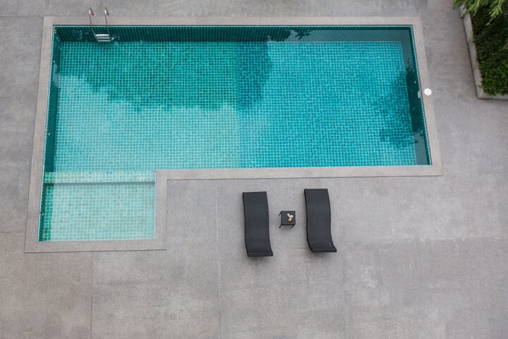 Pool 29 of 37
