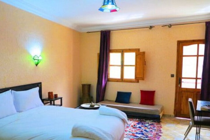 Room 15 of 29