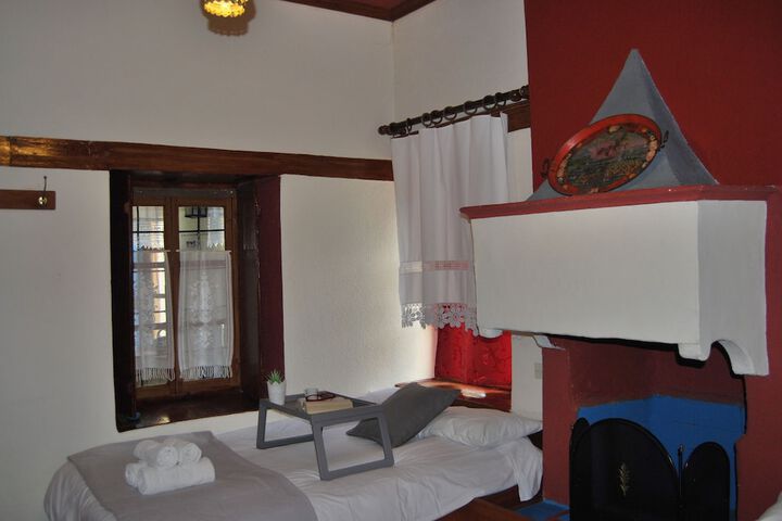 Room 25 of 29