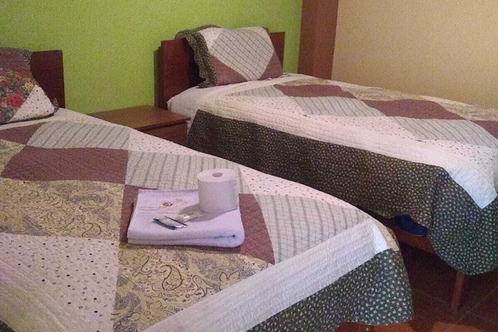 Room 6 of 67