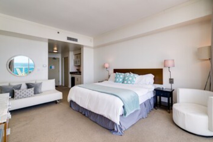 Room 18 of 31