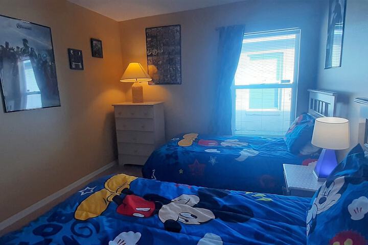 Room 9 of 41