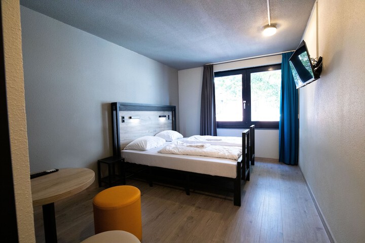 Room 31 of 48