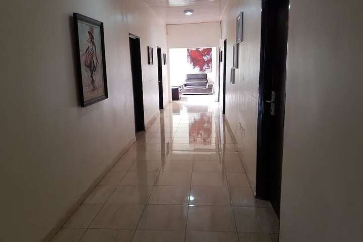 Ballroom/Hall 15 of 16