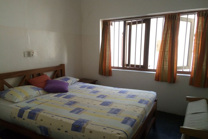 Room 11 of 51