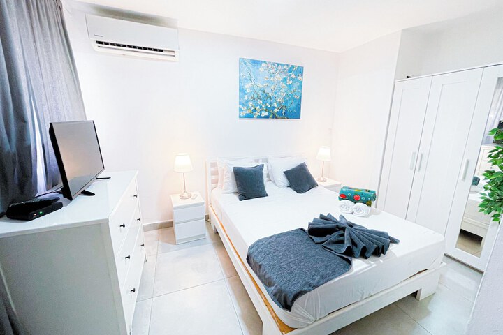 Room 49 of 267