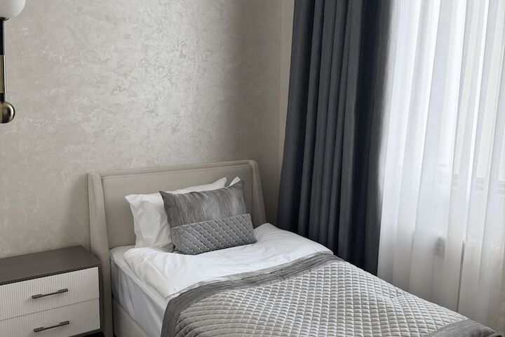 Room 14 of 31