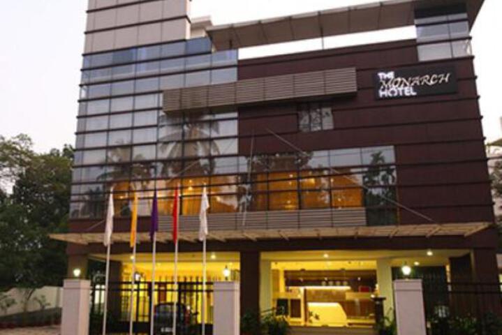 The Monarch Hotel