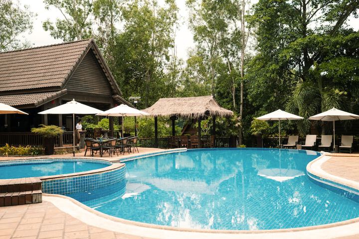 Pool 74 of 93
