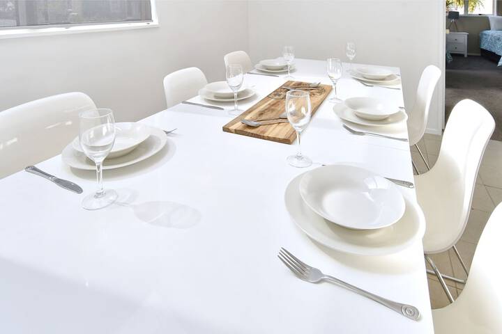 Dining 50 of 60