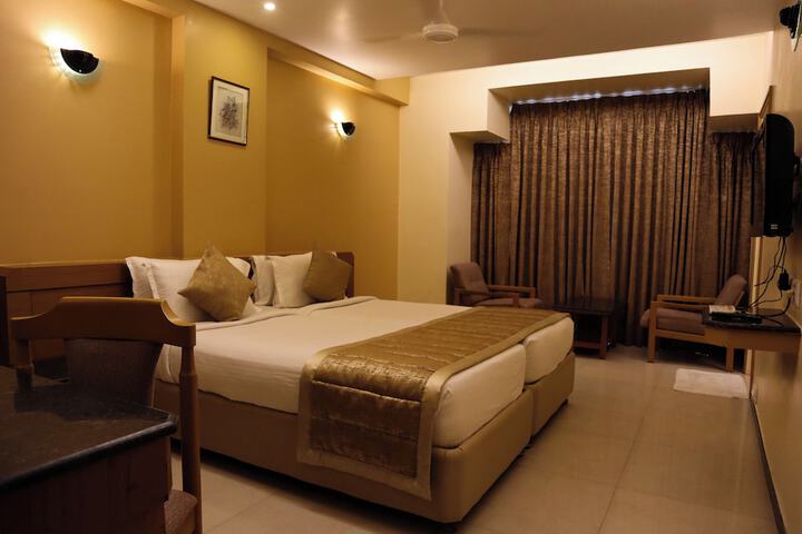 Room 6 of 22
