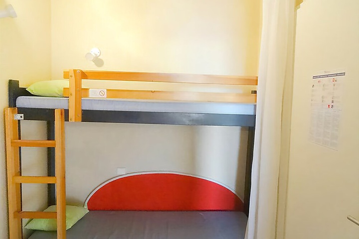Room 3 of 21