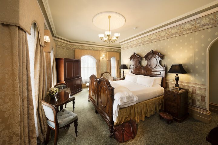Room 21 of 70