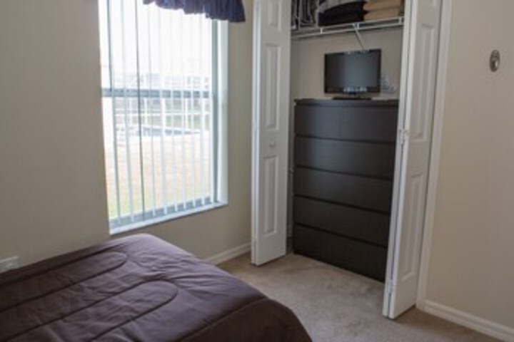 Room 13 of 19