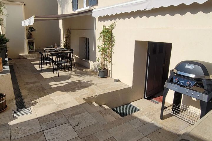 Terrace/Patio 23 of 40