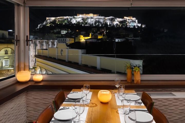 Dining 62 of 88