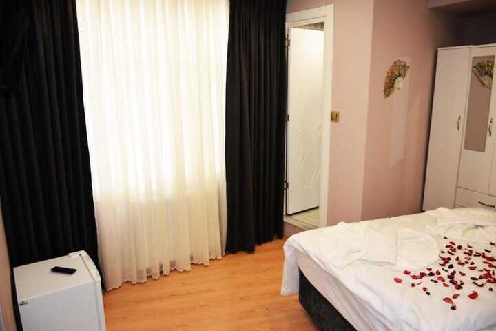 Room 16 of 31