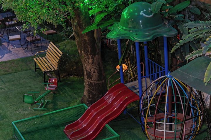 Childrens Activities 27 of 40
