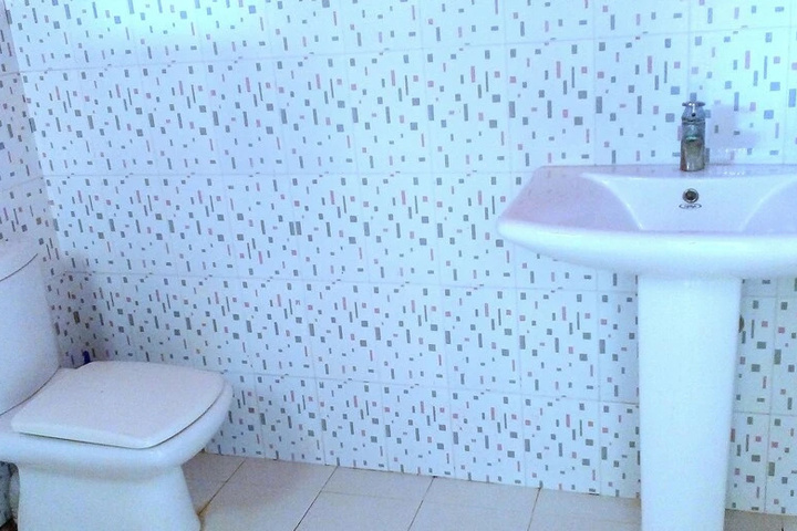 Room 9 of 21