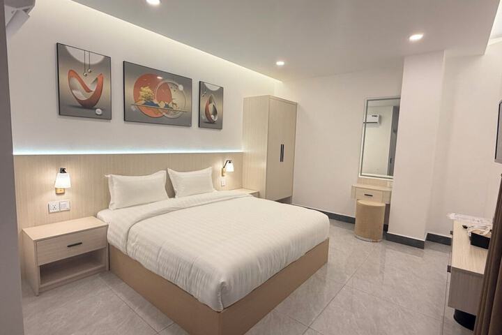Room 21 of 68
