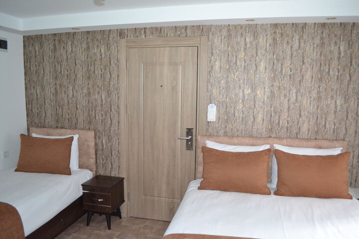 Room 54 of 88