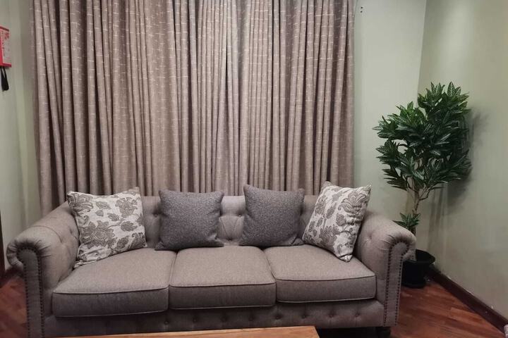 Room 3 of 9