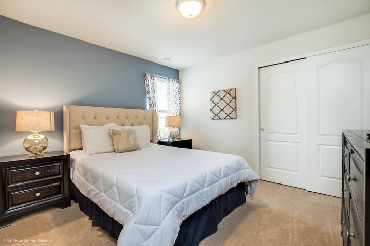 Room 3 of 80