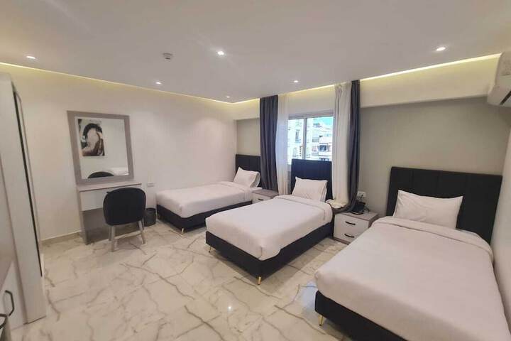 Room 15 of 85