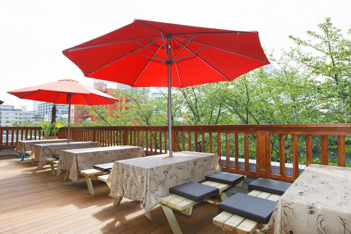 Terrace/Patio 24 of 37