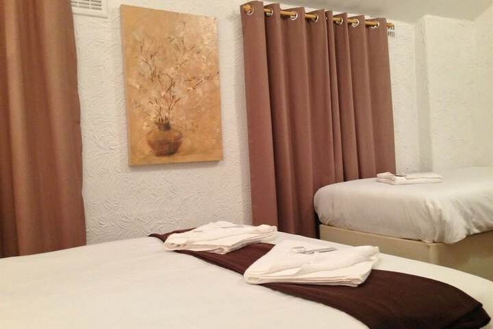 Room 33 of 57