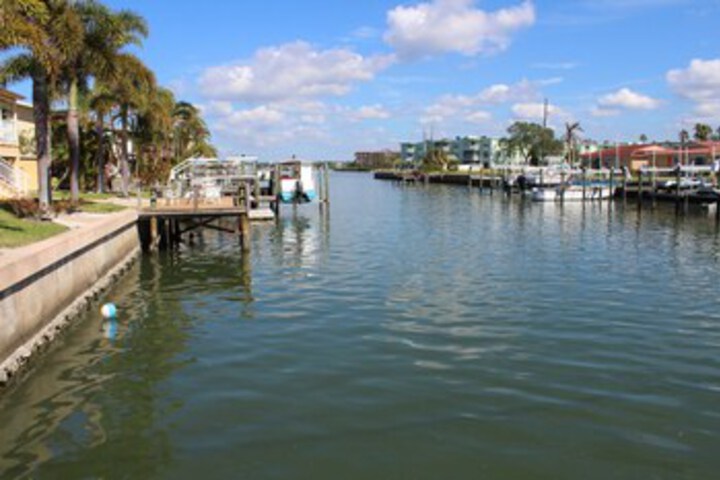 Property Grounds 12 of 38