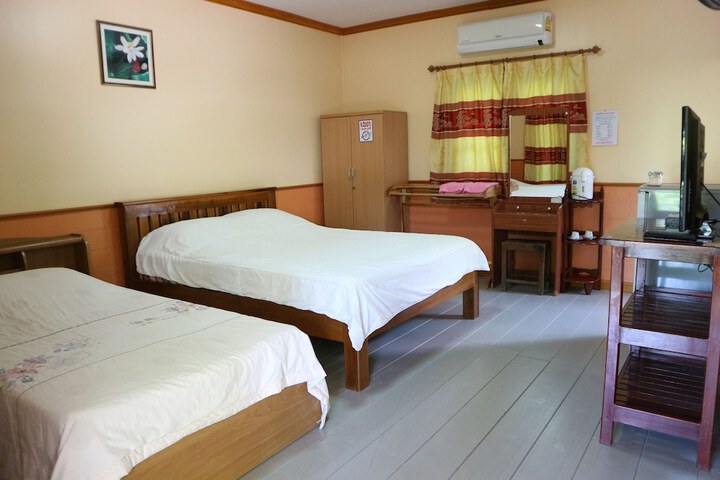 Room 19 of 96
