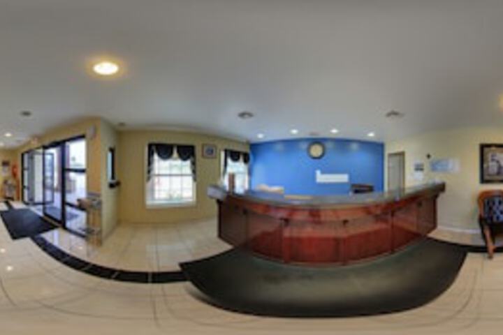 Hotel Interior 4 of 177