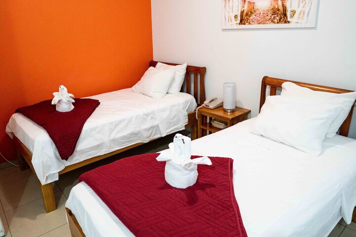 Room 2 of 23