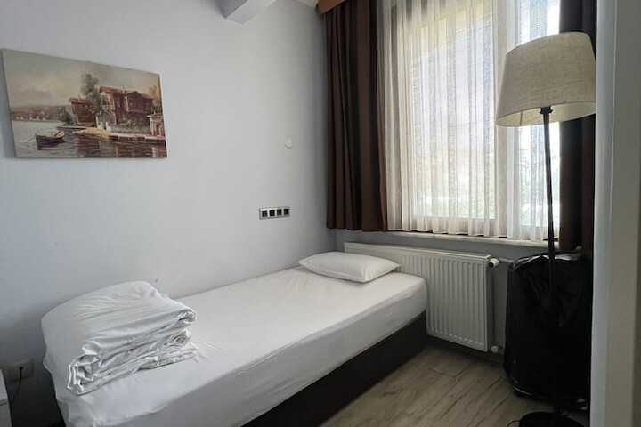 Room 39 of 100