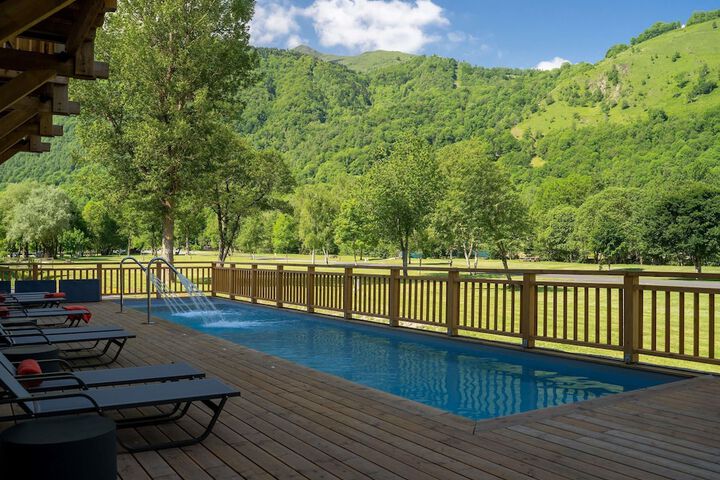 Pool 55 of 153