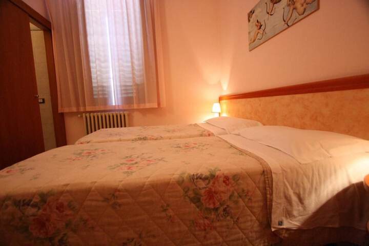 Room 14 of 43