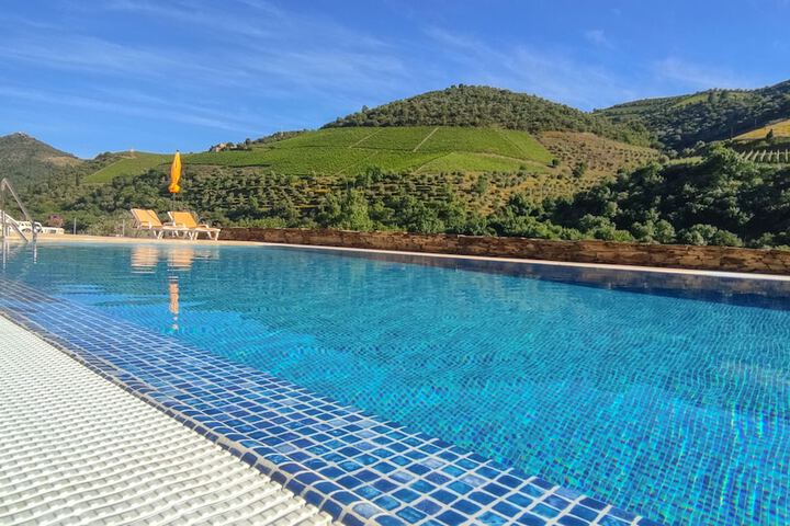 Pools & Facilities