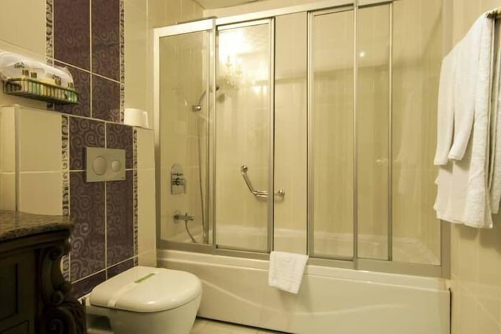Bath Photo