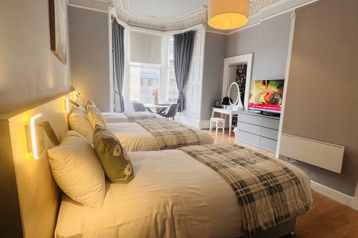 Room 40 of 99